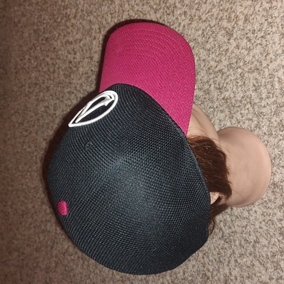 Adult Assassins Creed One-Touch Seamless Baseball Hat One Size Stretch Fit - Picture 6 of 9